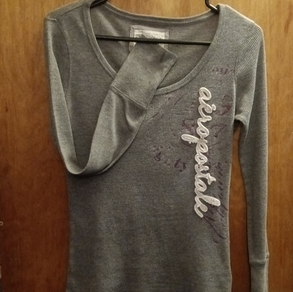 Medium size Aeropostale long sleeve - Picture 3 of 7